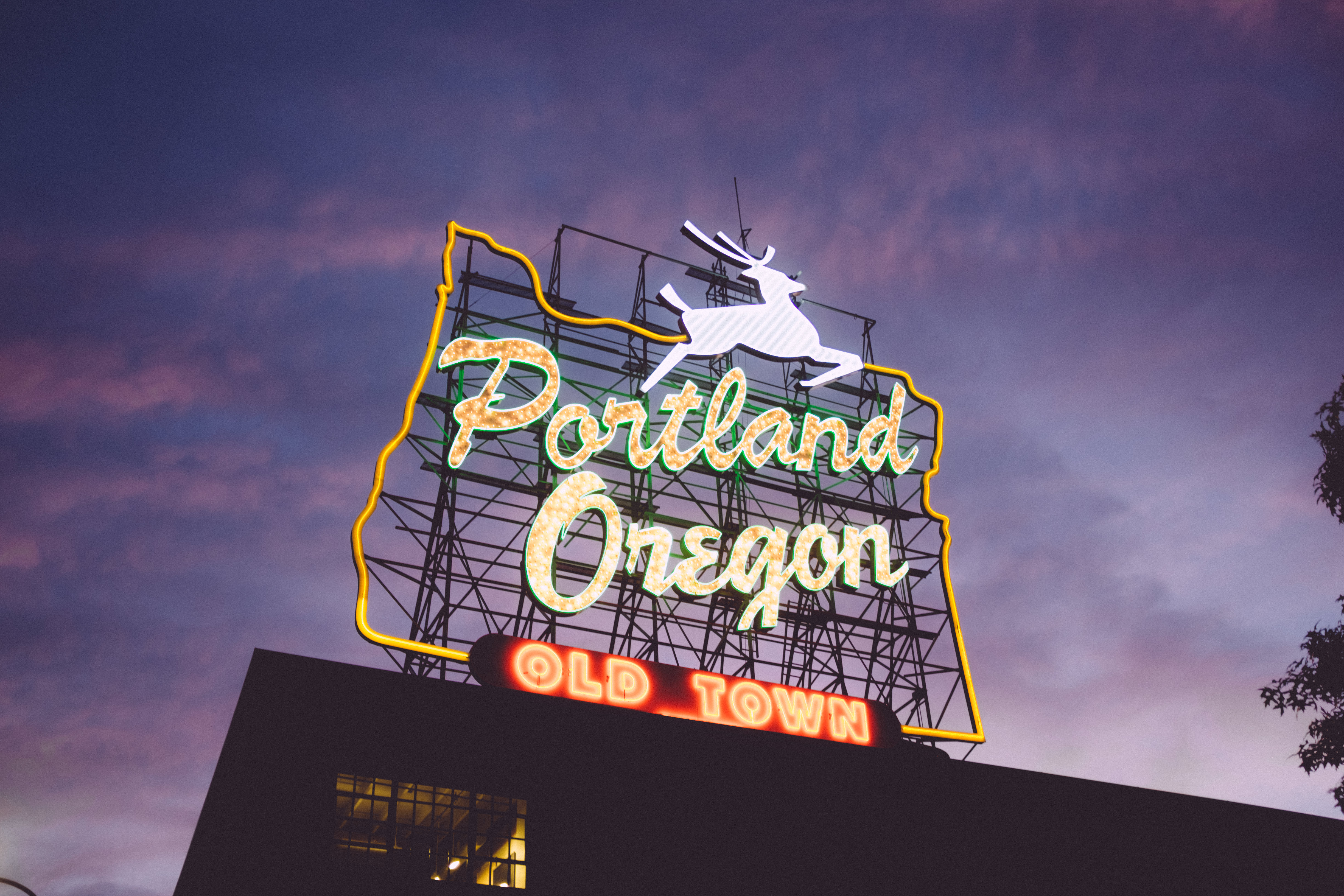 old-town-portland-oregon-light-up-bar-sign