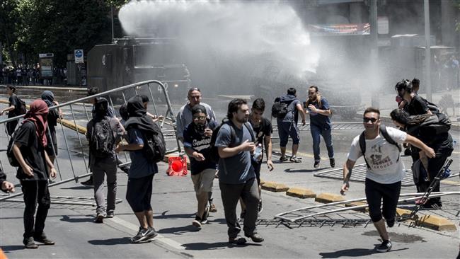 teargas-chile.jpg